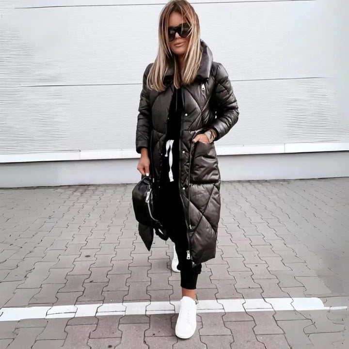 THE JOLYNE COAT