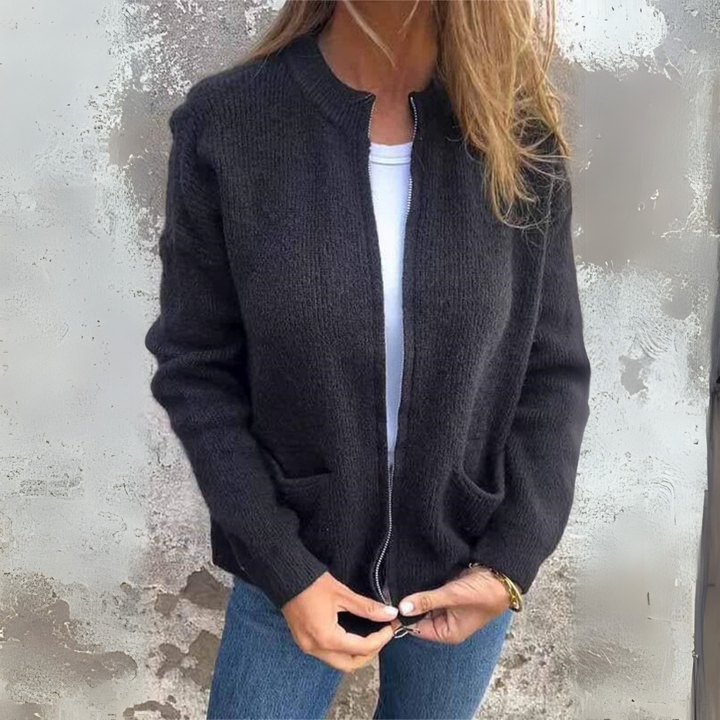 DE MARLA VEST