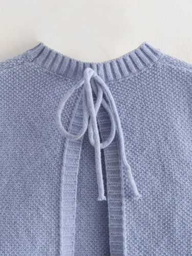 THE OLIVIA TOP
