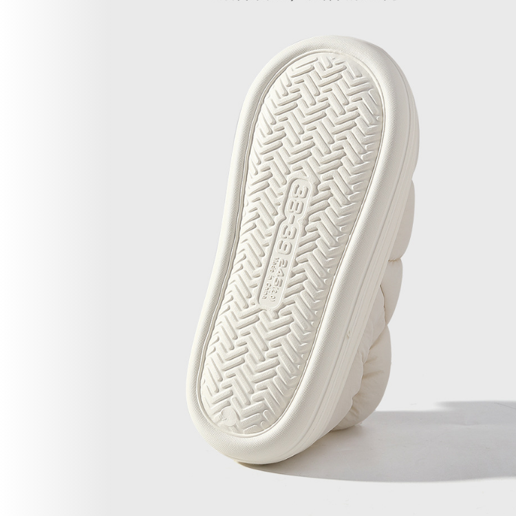 THE COSY JULY SLIPPERS