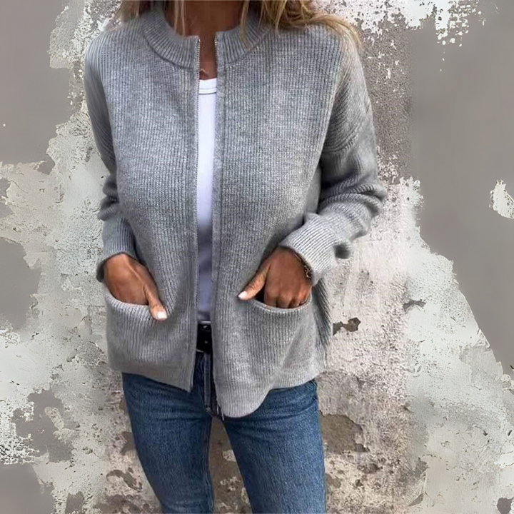 DE MARLA VEST