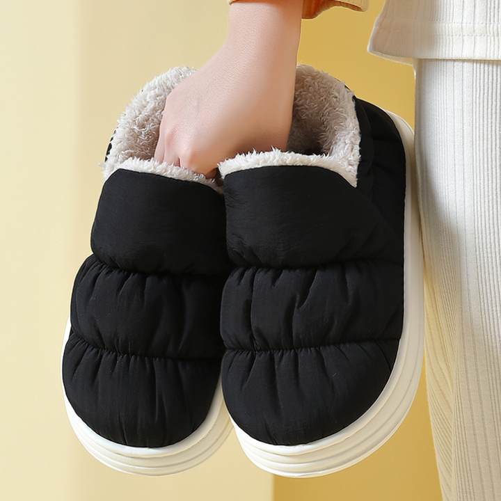 THE COSY JULY SLIPPERS