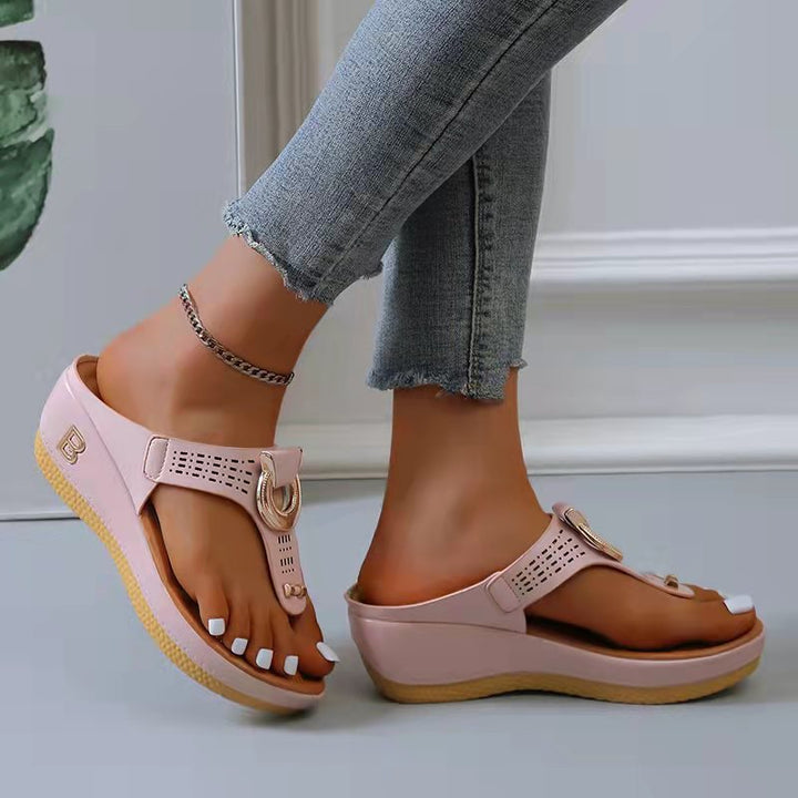 DE LORA SANDALEN