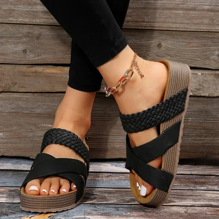 DE LESLEY SANDALEN